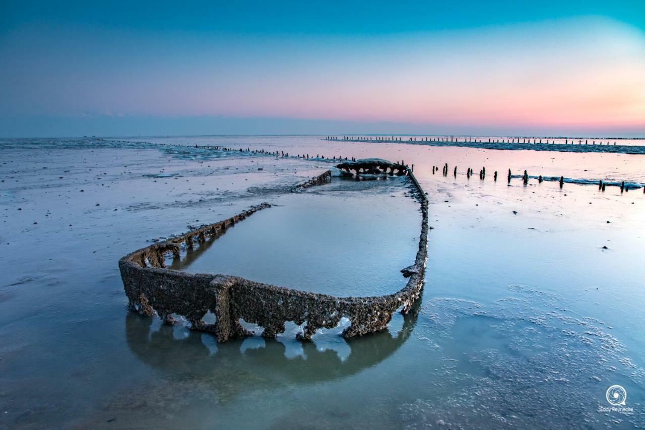 Wadsuper vakantiewoning Paesens Moddergat aan de Waddenzee Buitenkant foto
