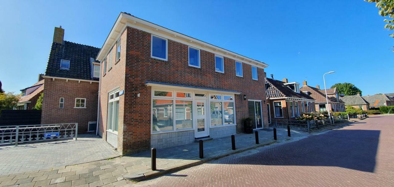 Wadsuper vakantiewoning Paesens Moddergat aan de Waddenzee Buitenkant foto
