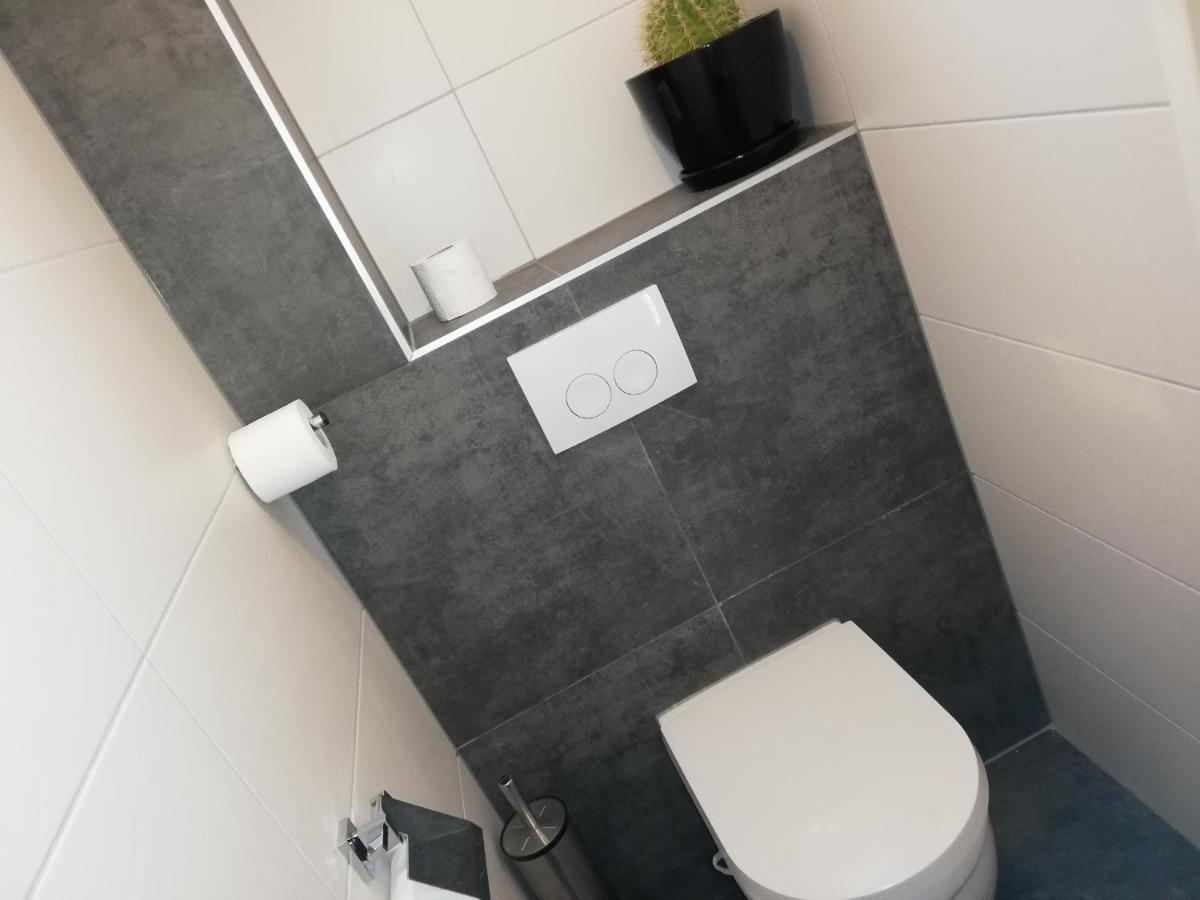 Wadsuper vakantiewoning Paesens Moddergat aan de Waddenzee Buitenkant foto
